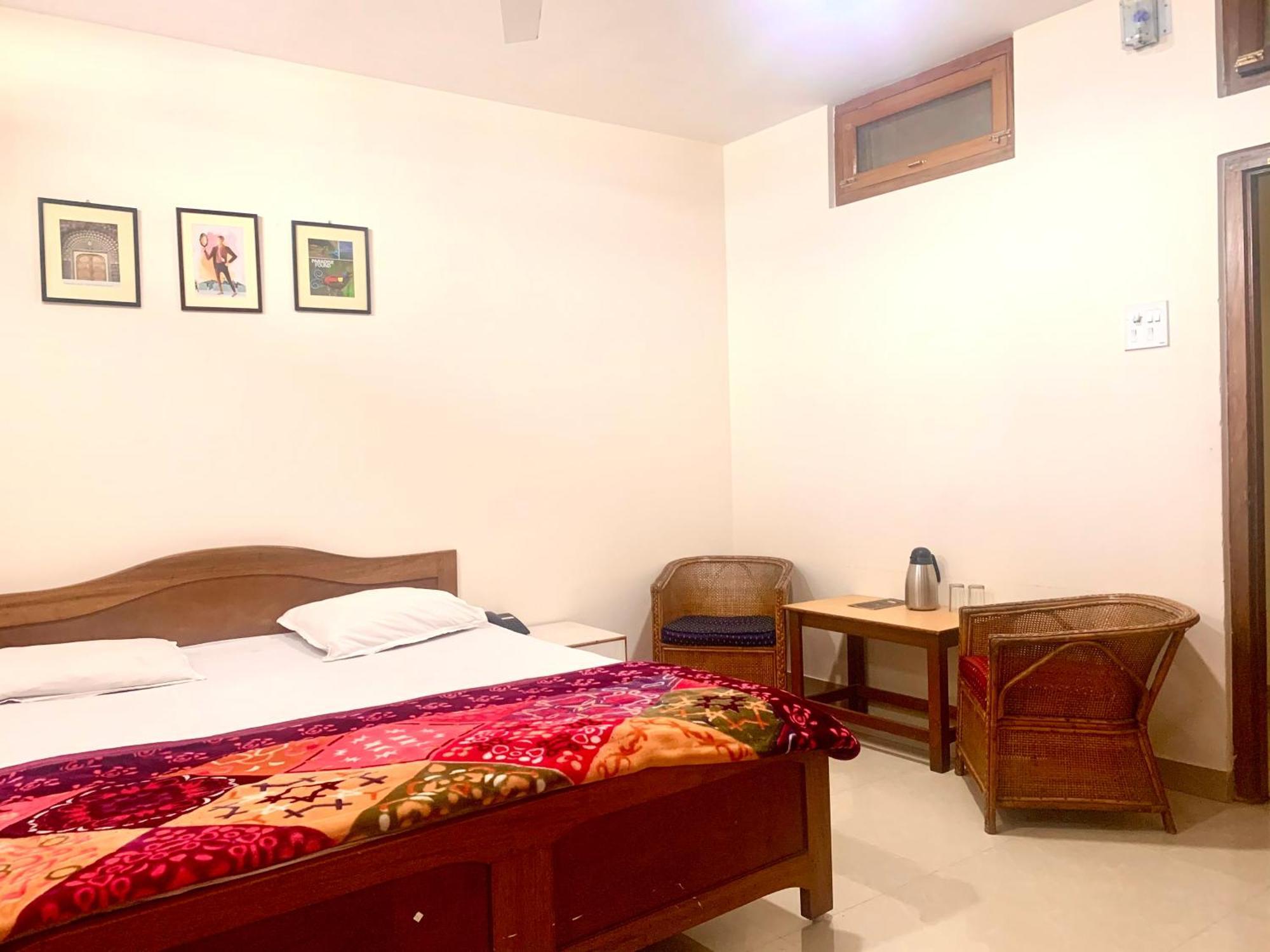 Hotel Devika Dibrugarh Ngoại thất bức ảnh